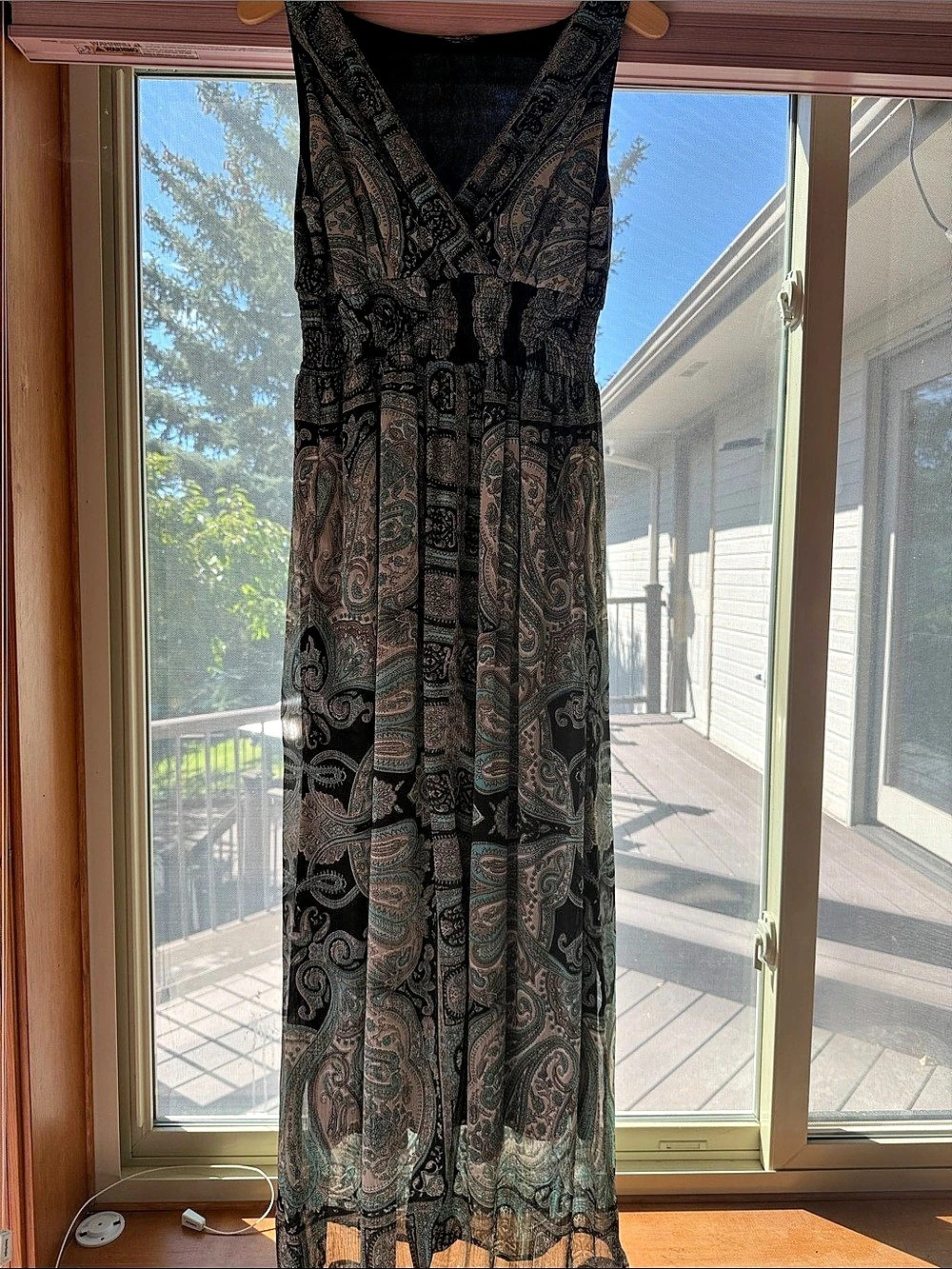 Chaudry Paisley Maxi Dress in Black & Green Like New